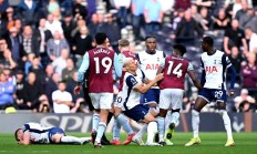 九游娱乐在线登录-热刺挑战伯恩利──谁将占尽先机一齐并发球的简单介绍