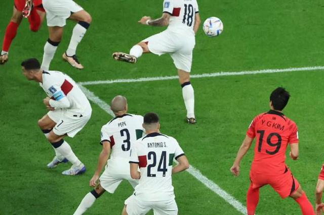 格鲁吉亚队逆转战胜以色列队，挺进欧洲杯小组赛最后决赛的简单介绍