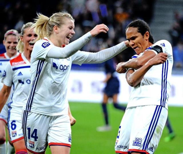 斯洛伐克女足横扫强敌，创造奇迹的简单介绍