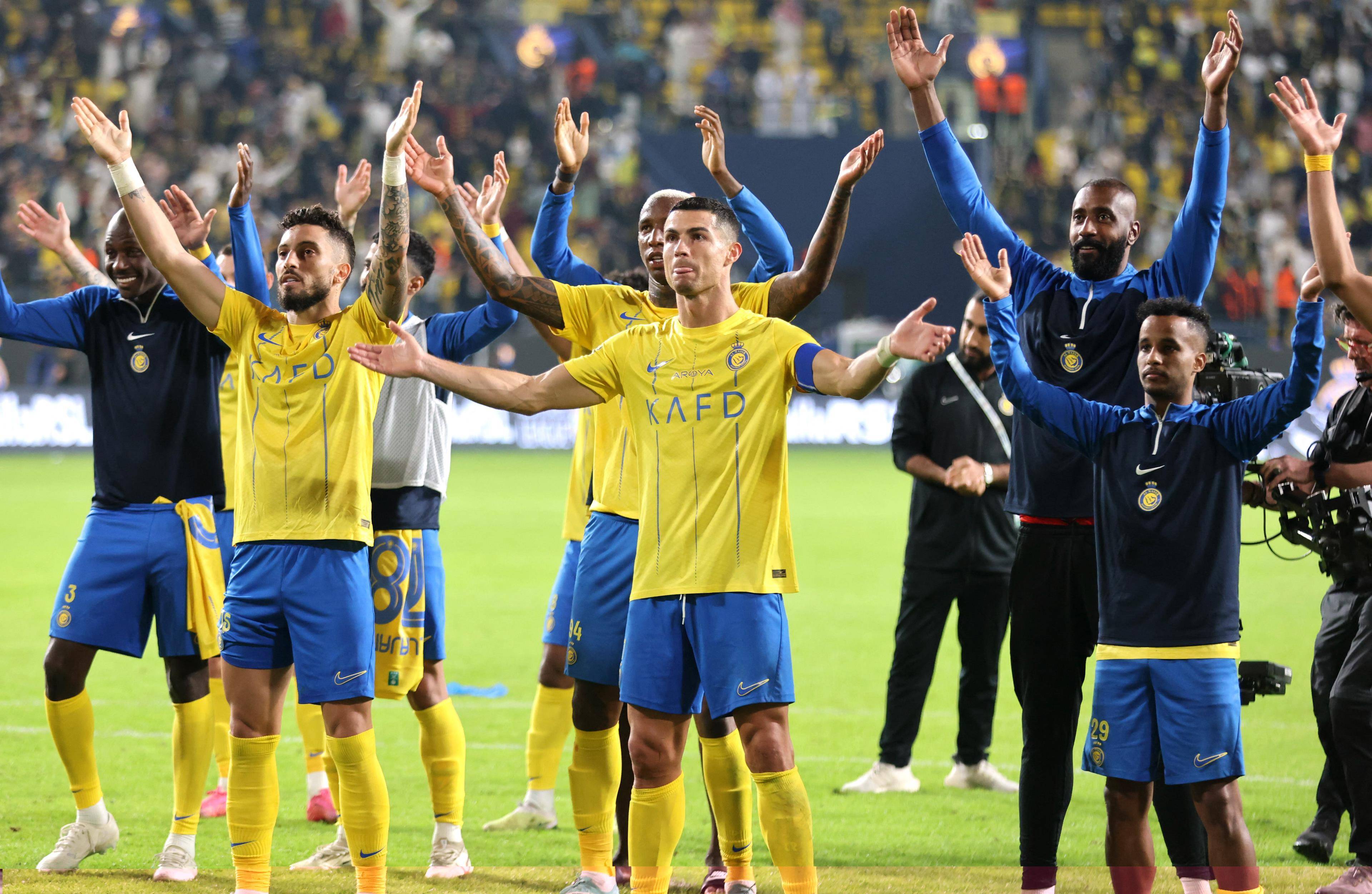 挪威队在与罗马尼亚队的比赛中取得胜利晋级