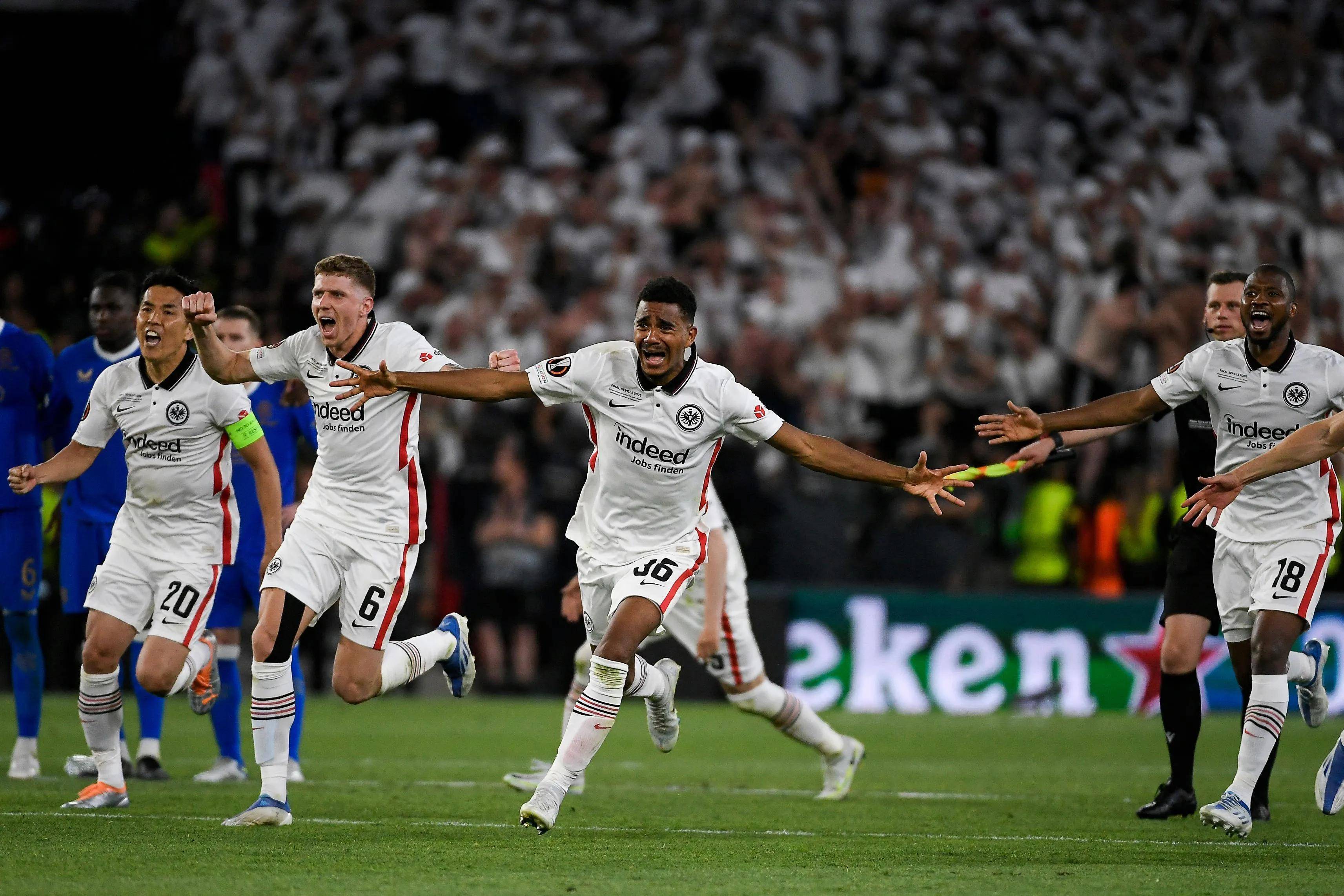 阿贾克斯惨遭淘汰，无缘晋级！