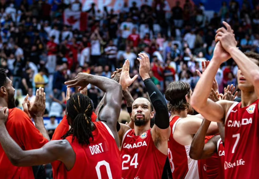 关于世界杯男篮小组赛拉开帷幕，强队擦肩的信息